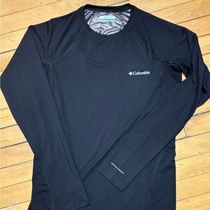 Columbia Black Omniheat shirt